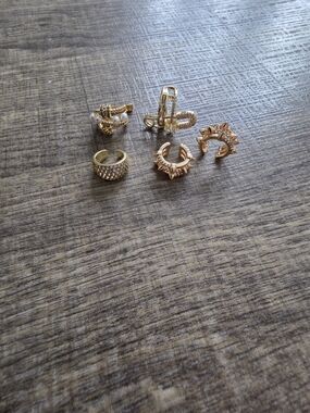 Gold Tone Women’s Ear Cuff Set with Pearls and Rhinestones